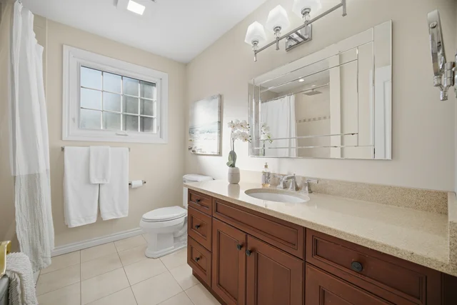 322 Kingsway Place, Milton - photo 50