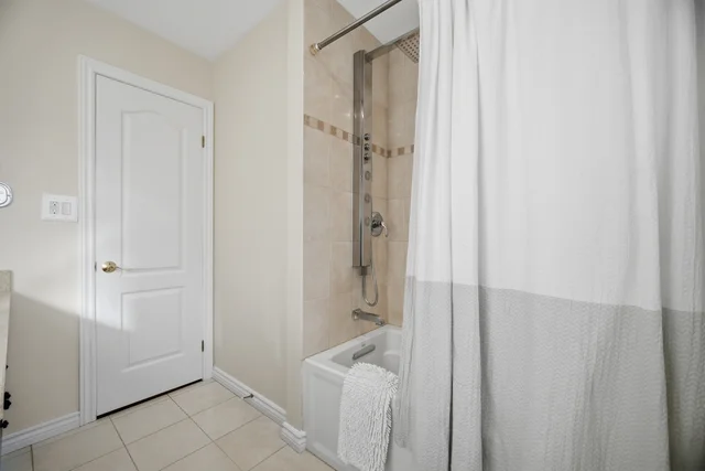 322 Kingsway Place, Milton - photo 51