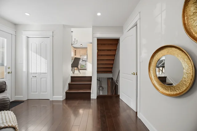 322 Kingsway Place, Milton - photo 52