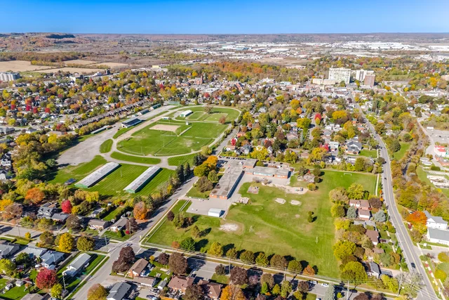 322 Kingsway Place, Milton - photo 91
