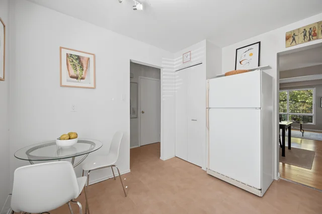 #94-65 Old Burnhamthorpe Road, Etobicoke - photo 25