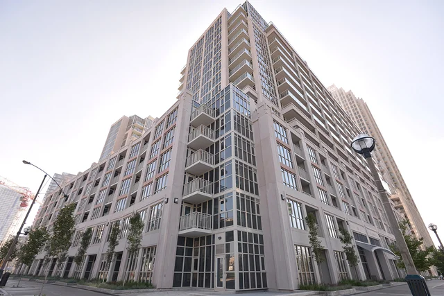 #311-35 Bastion Street, Toronto - photo 1