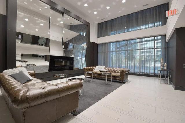 #311-35 Bastion Street, Toronto - photo 5