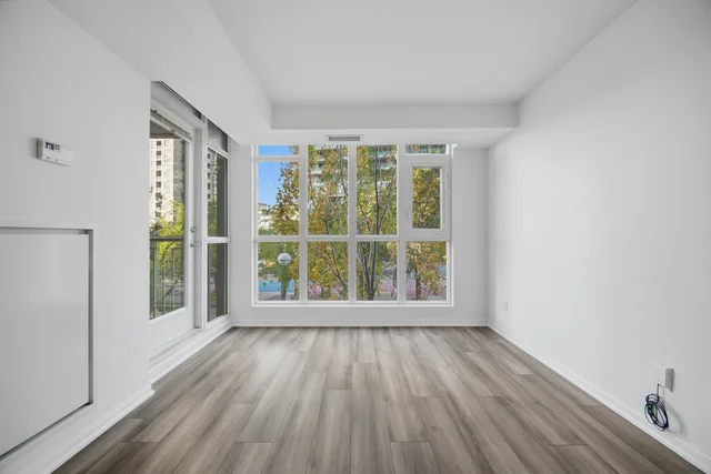 #311-35 Bastion Street, Toronto - photo 17