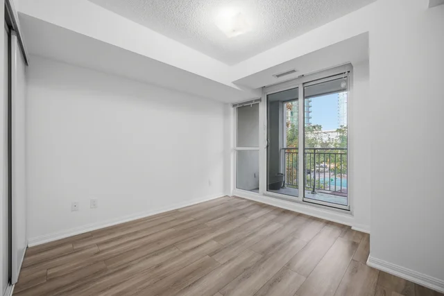#311-35 Bastion Street, Toronto - photo 20