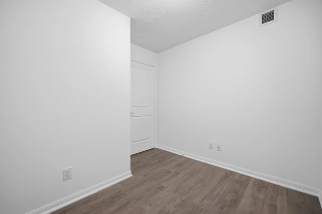 #311-35 Bastion Street, Toronto - photo 25
