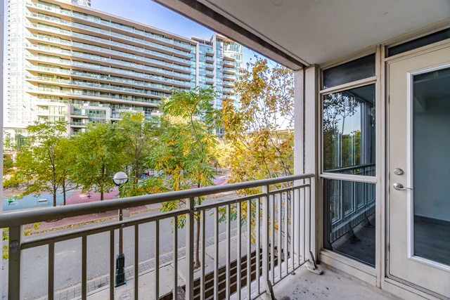 #311-35 Bastion Street, Toronto - photo 30