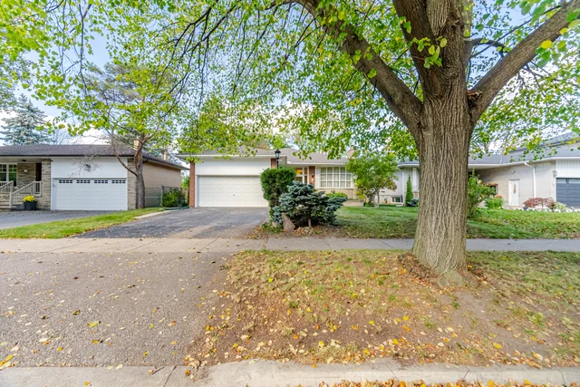 14 Strathdee Drive, Etobicoke - photo 12