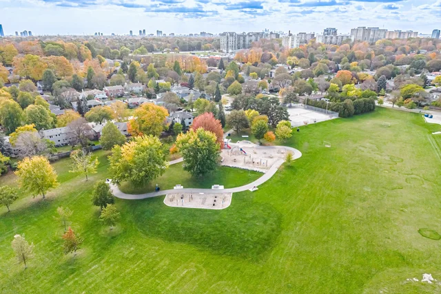 14 Strathdee Drive, Etobicoke - photo 95