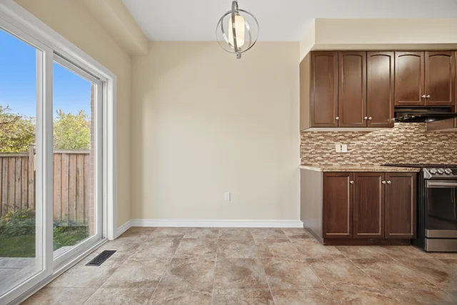 116 Echovalley Drive, Hamilton - photo 21
