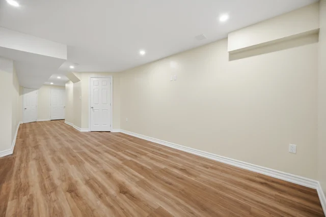 116 Echovalley Drive, Hamilton - photo 48