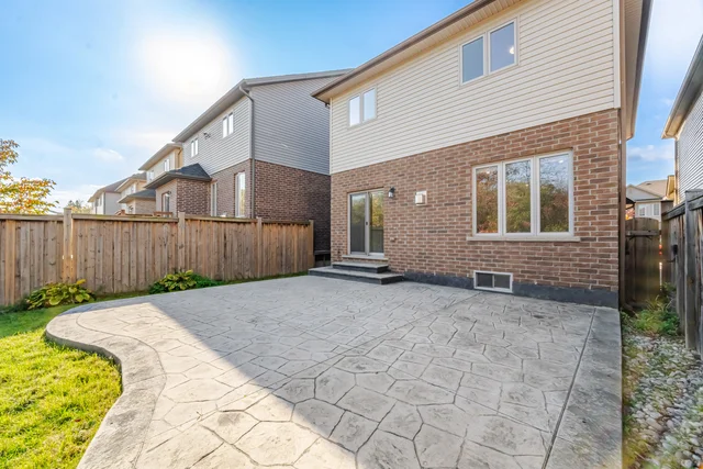 116 Echovalley Drive, Hamilton - photo 57