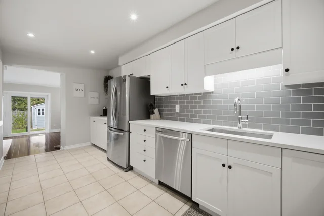 58 Athenia Drive, Hamilton - photo 15
