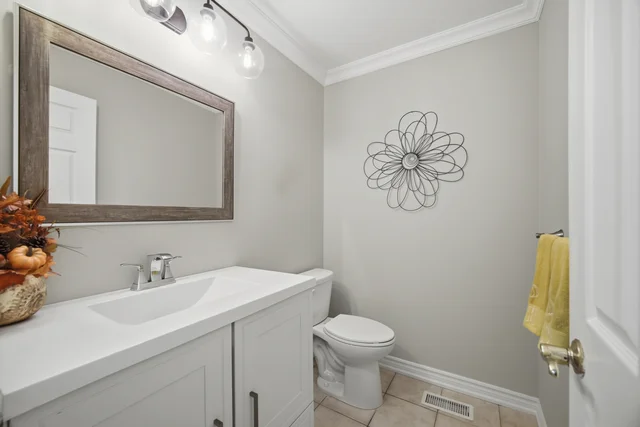 58 Athenia Drive, Hamilton - photo 23