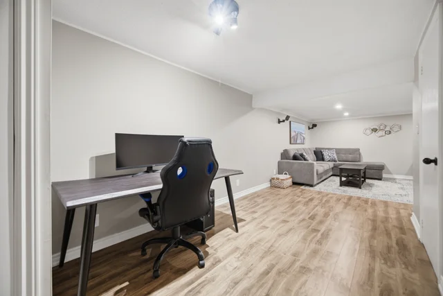 58 Athenia Drive, Hamilton - photo 43