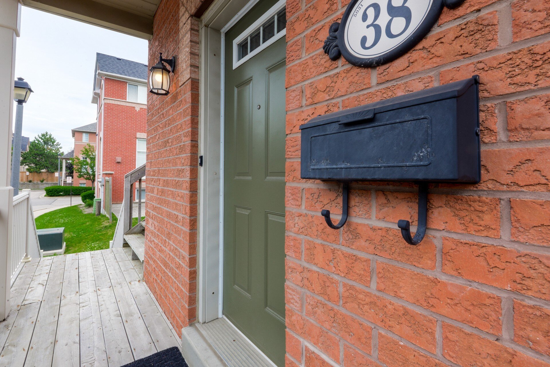 #38-5031 East Mill Road Mississauga - photo 4