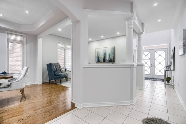 473 Summeridge Drive, Thornhill - photo 13