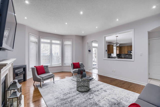 473 Summeridge Drive, Thornhill - photo 24