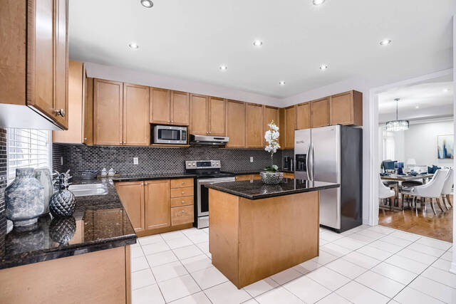 473 Summeridge Drive, Thornhill - photo 30