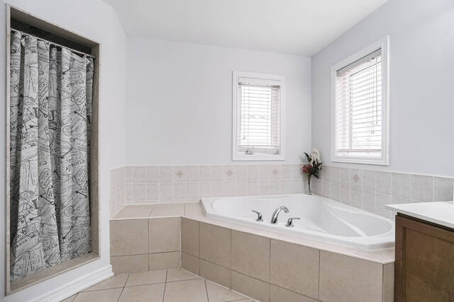 473 Summeridge Drive, Thornhill - photo 51