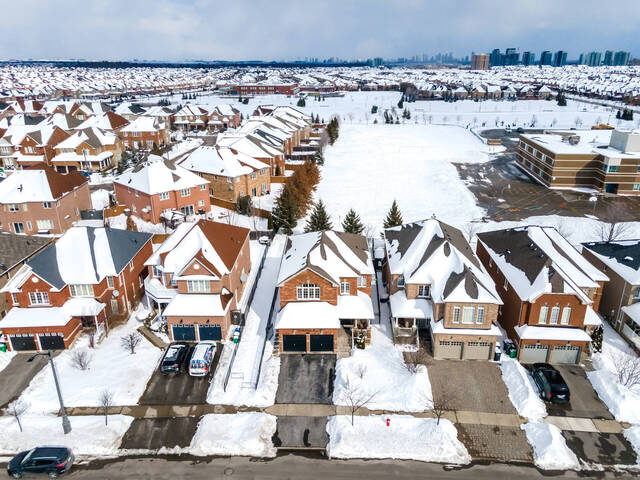 5423 Freshwater Drive, Mississauga - photo 3