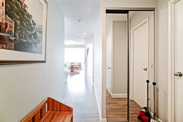 #808-633 Bay Street, Toronto - photo 6