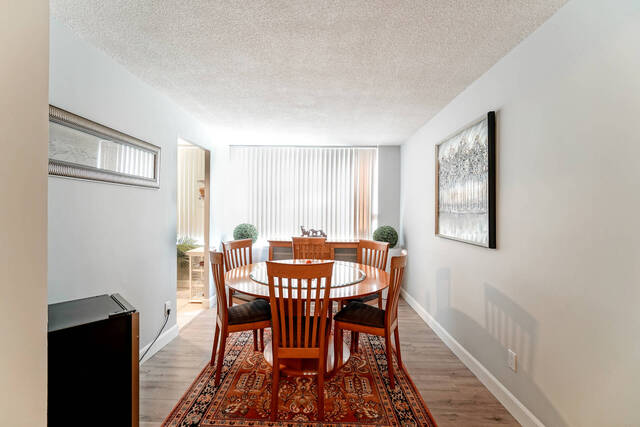 #808-633 Bay Street, Toronto - photo 22