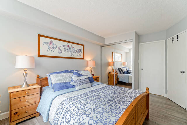 #808-633 Bay Street, Toronto - photo 31