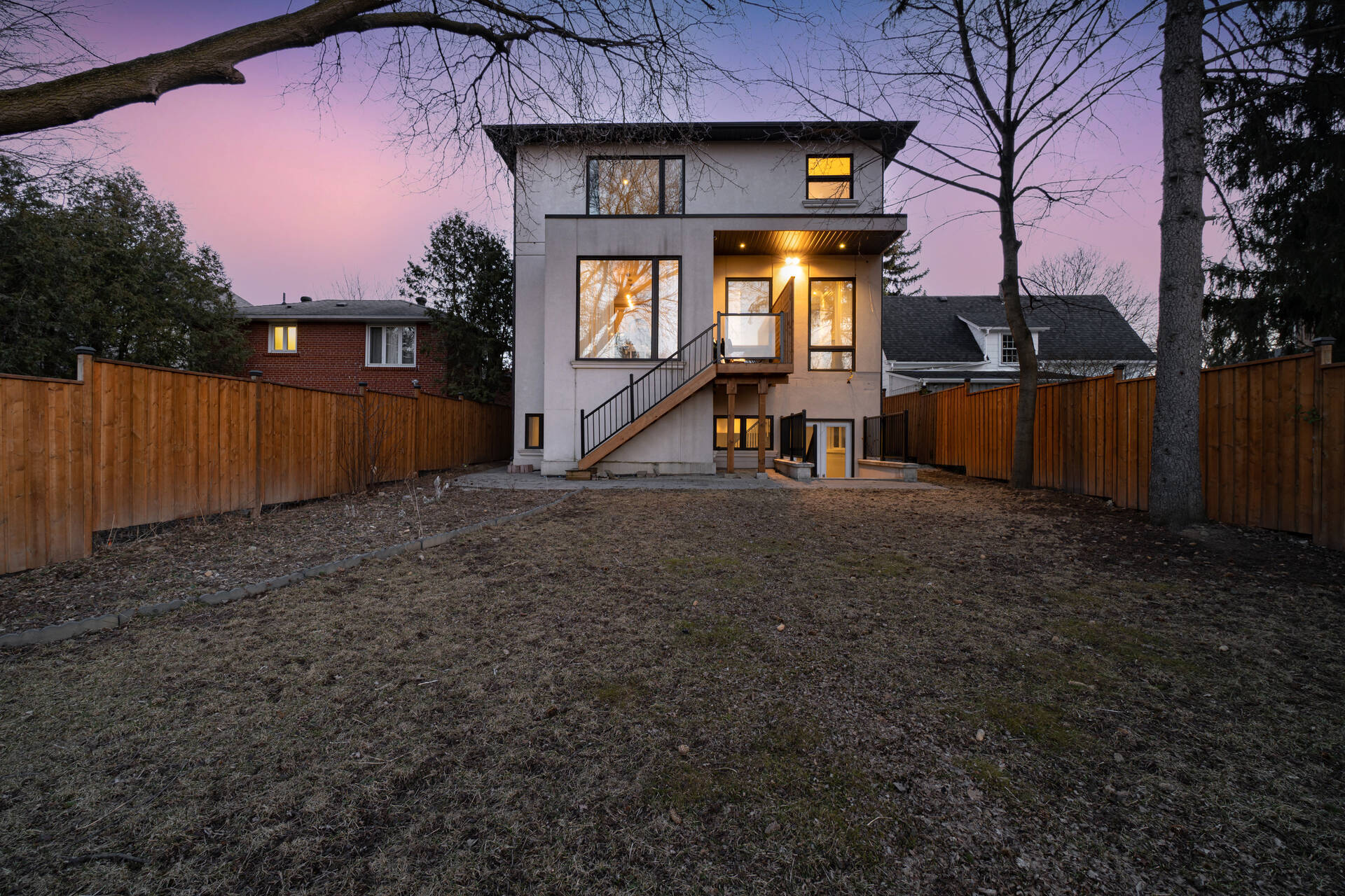 16 Risebrough Avenue, North York - photo 8