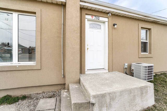 702 Upper James Street, Hamilton - photo 4