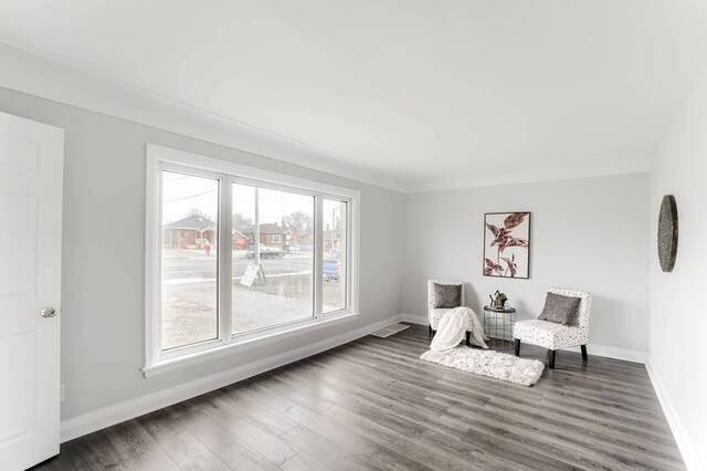 702 Upper James Street, Hamilton - photo 8