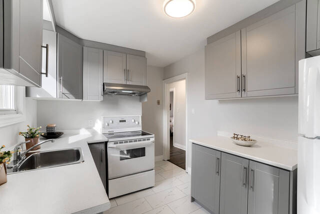 702 Upper James Street, Hamilton - photo 11