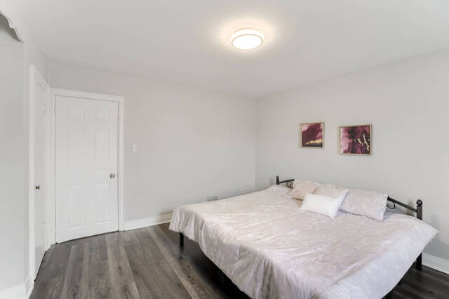 702 Upper James Street, Hamilton - photo 17