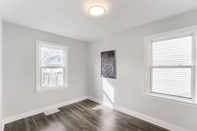 702 Upper James Street, Hamilton - photo 19