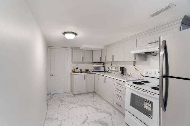 702 Upper James Street, Hamilton - photo 23