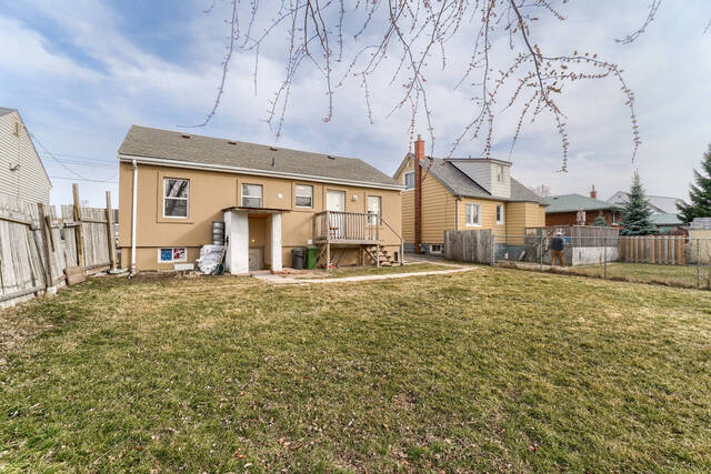 702 Upper James Street, Hamilton - photo 32