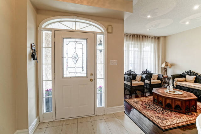 7057 Gooderham Estate Boulevard, Mississauga - photo 6