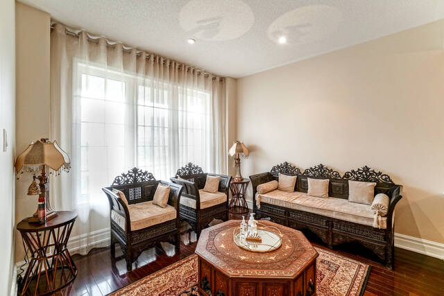 7057 Gooderham Estate Boulevard, Mississauga - photo 8