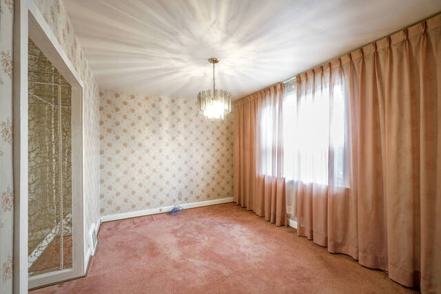 102 Stayner Avenue, North York - photo 20