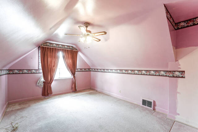 102 Stayner Avenue, North York - photo 31