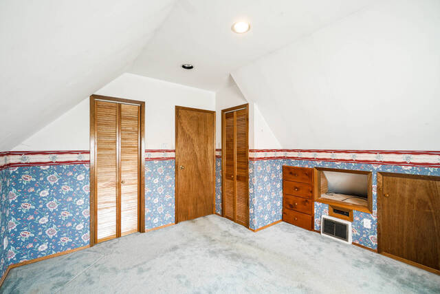 102 Stayner Avenue, North York - photo 36