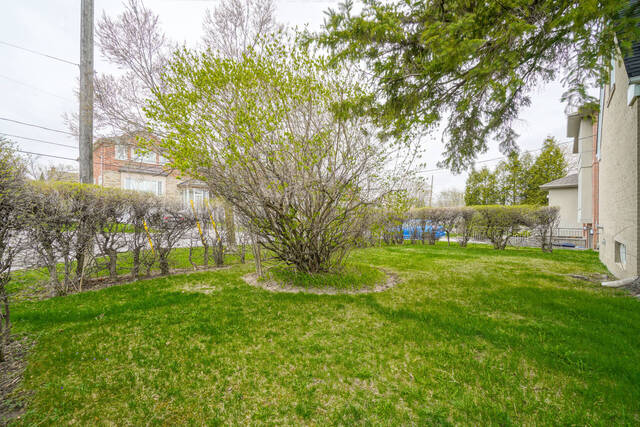 102 Stayner Avenue, North York - photo 58
