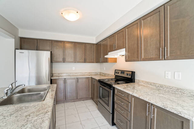 423 Linden Drive, Cambridge - photo 10