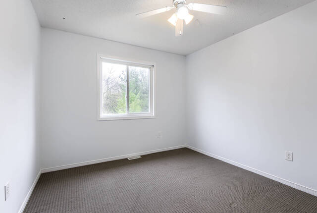 262 Spruce Street, Stayner - photo 20