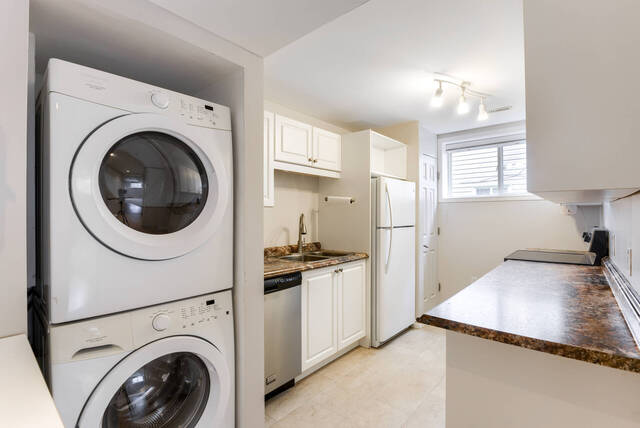 262 Spruce Street, Stayner - photo 32