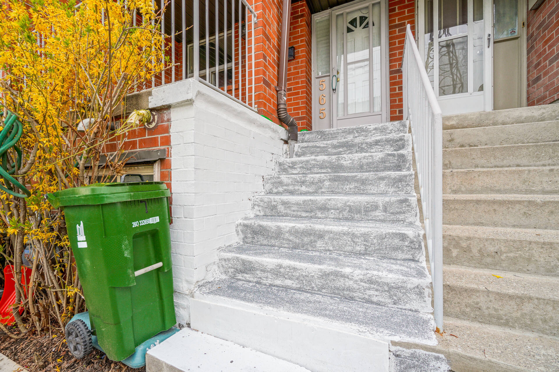 565 Melita Crescent, Toronto Realmedia Tours