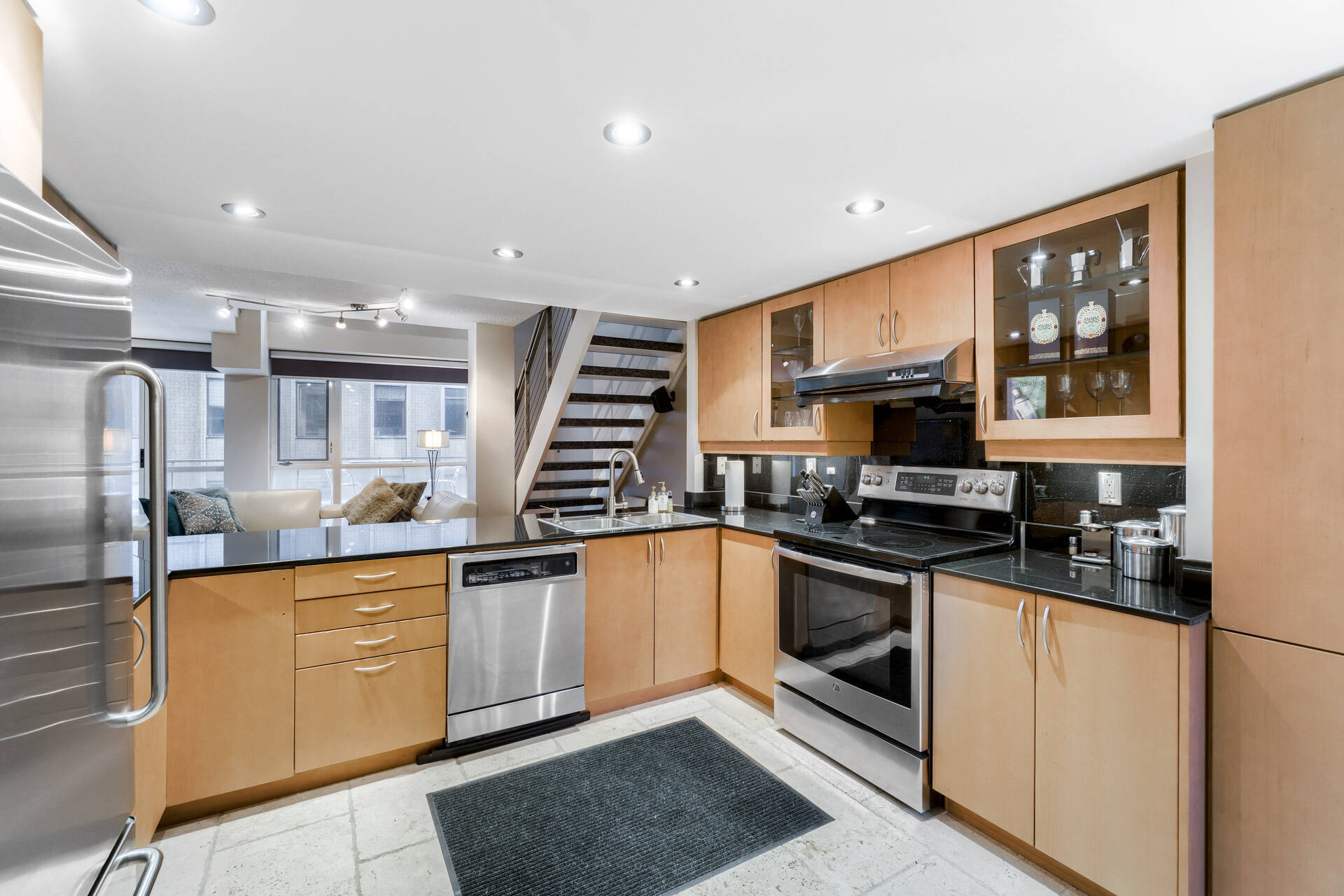 #704-80 Cumberland Street, Toronto - photo 14