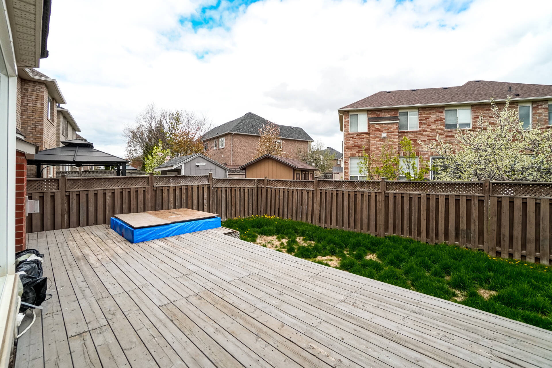 1988772