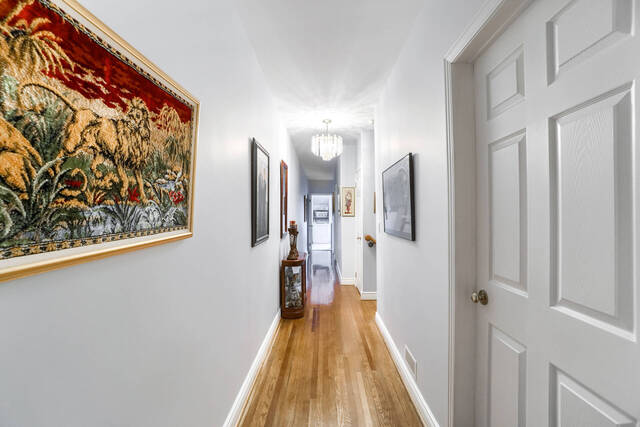 541 Ossington Avenue, Toronto - photo 24