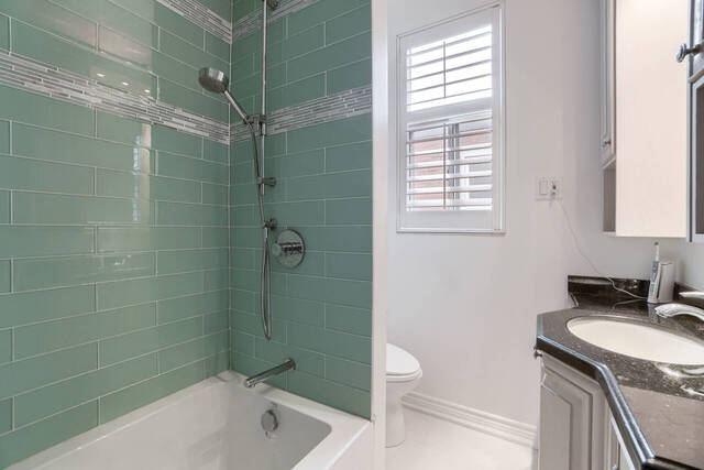 541 Ossington Avenue, Toronto - photo 35